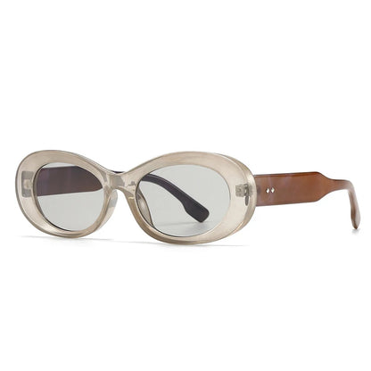 Yaneli Retro Oval Sunglasses