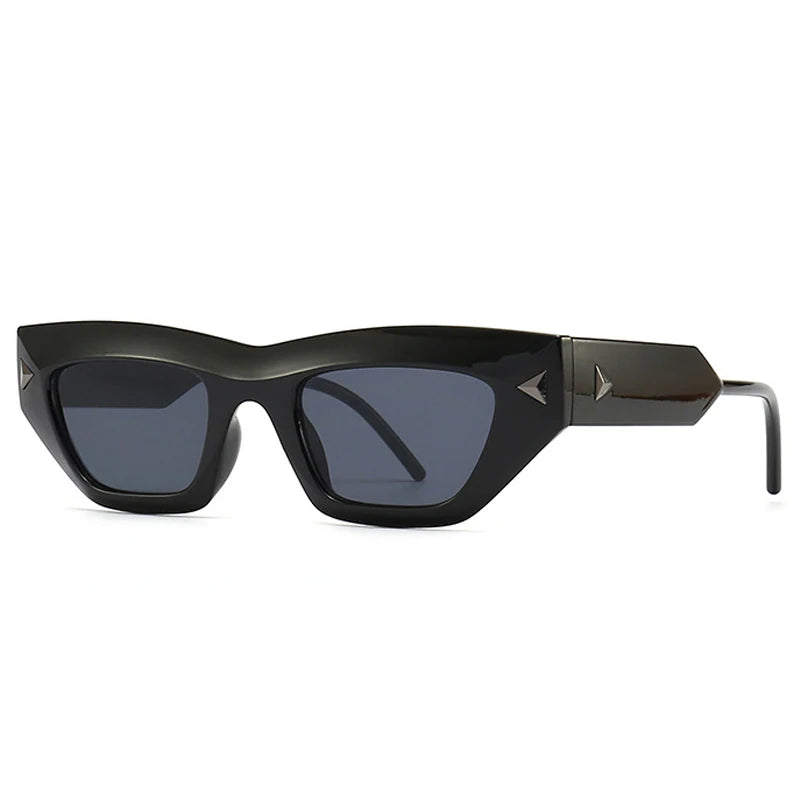 Liah Retro Oval Sunglasses