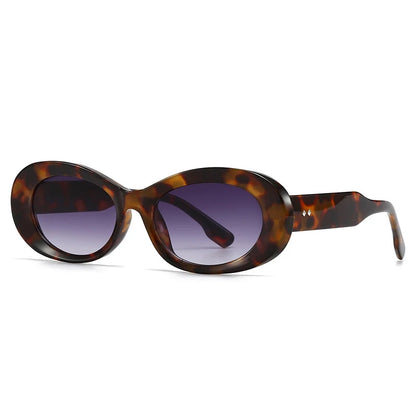 Yaneli Retro Oval Sunglasses